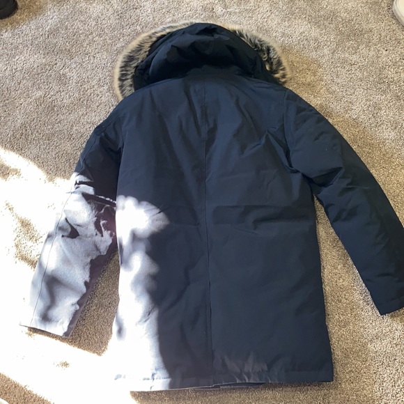 Michael Kors Parka. Worn maybe once or twice - Picture 2 of 3